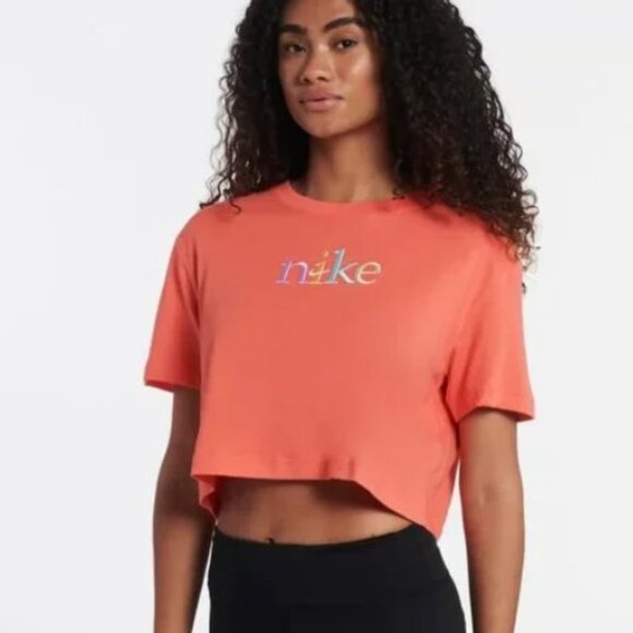 Nike Women's Crop Top - Picture 2 of 2